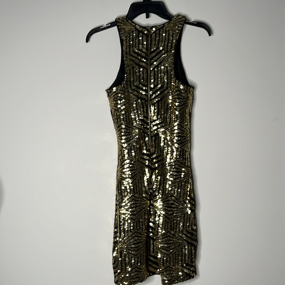LULU’S Royal Flush Black and Gold Sequin Bodycon Dress Size M - Picture 4 of 9